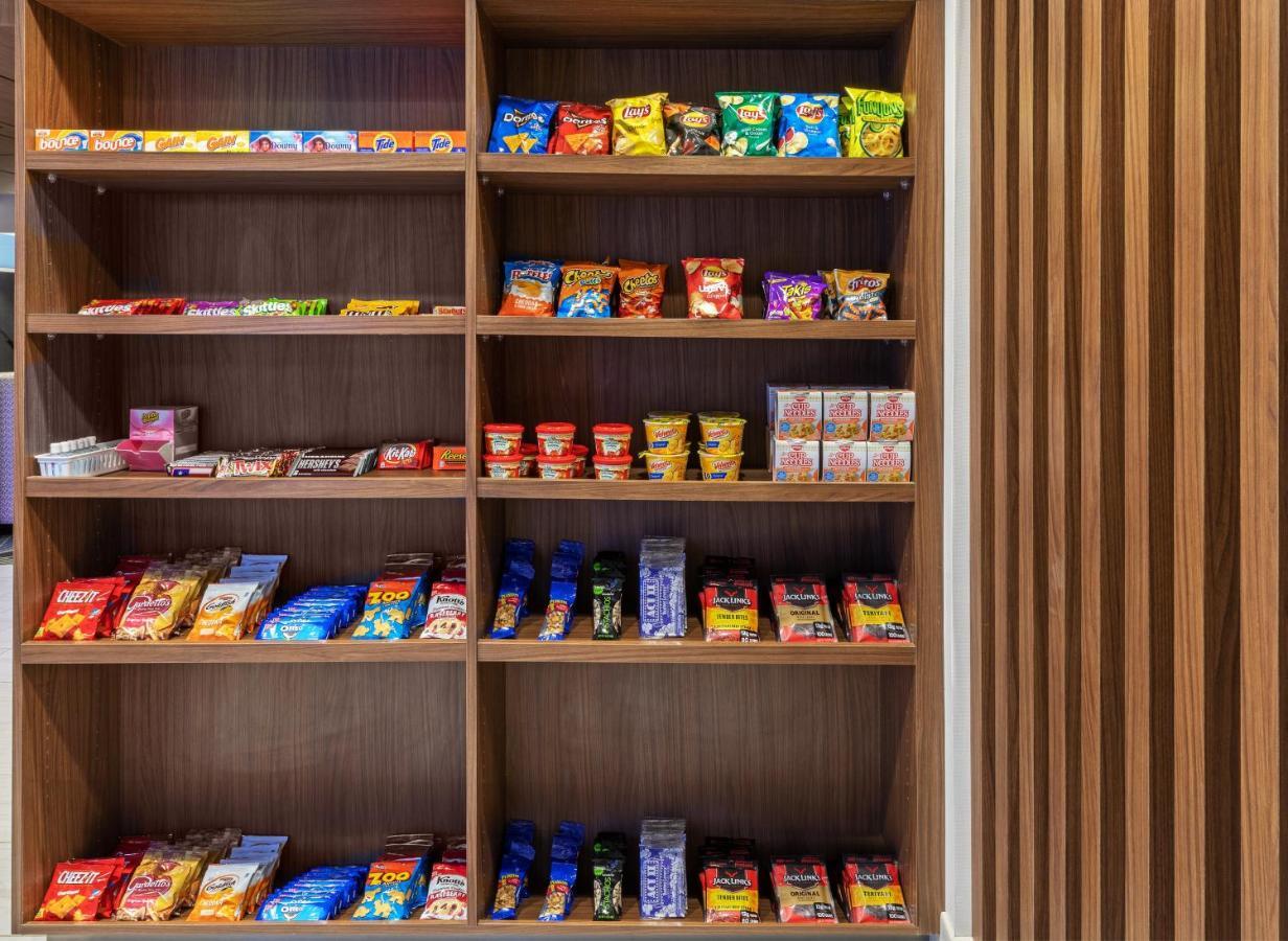 Holiday Inn Express & Suites - Denton - Sanger, An Ihg Hotel Ngoại thất bức ảnh